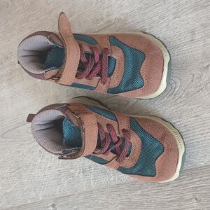 Oshkosh B'gosh booties